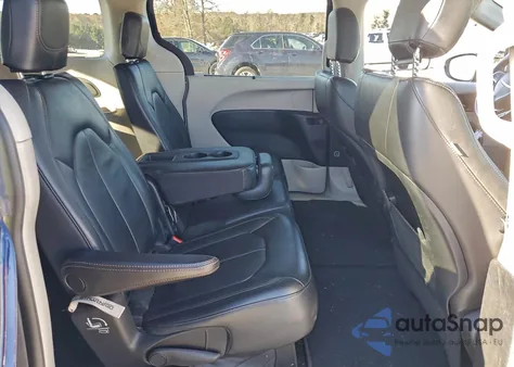 2017 Chrysler Pacifica Touring L z USA, uszkodzony, nr VIN 2C4RC1BG6HR710844